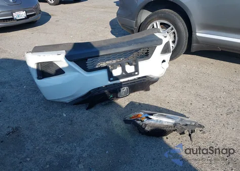 2015 Honda Fit Lx z USA, uszkodzony, nr VIN 3HGGK5H52FM730487